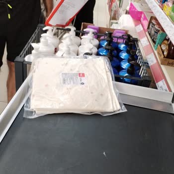 A101 Uzun Kasa Sırası Bekleme Sorunu