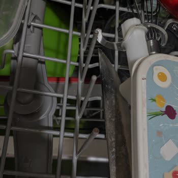 Bosch Bulaşık Makinesinin Sepeti Paslandı, Garanti Kabul Etmiyor.