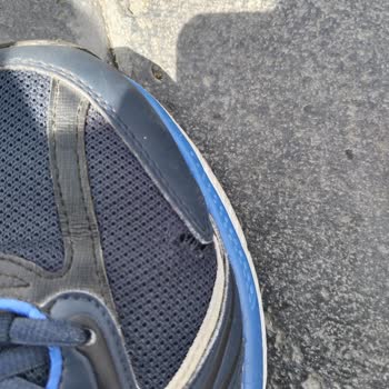 Lescon Orion Ayakkabı 2 Ayda Yırtıldı