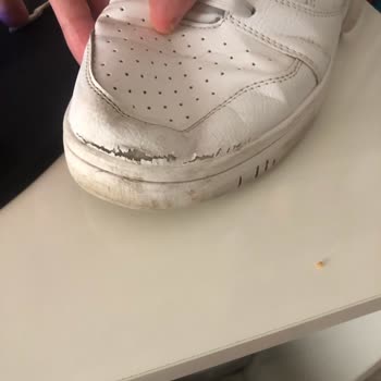 FLO Ayakkabı Gölcük FLO'dan Aldığım Puma Marka Ayakkabıyı Kağıttan Mı Ürettiler?