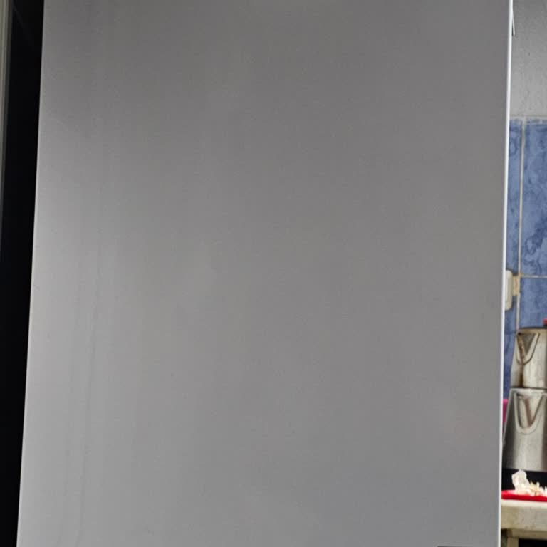 Beko 1 Yıllık Buzdolabım Bozuldu 1 Aydır Servis Sorunu Çekiyoruz.