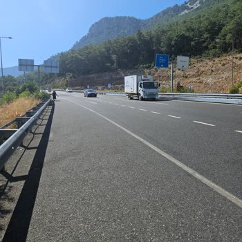 Muğla Büyükşehir Belediyesi Dolmuş Şoförünün Bizi Tehlikede Bırakması