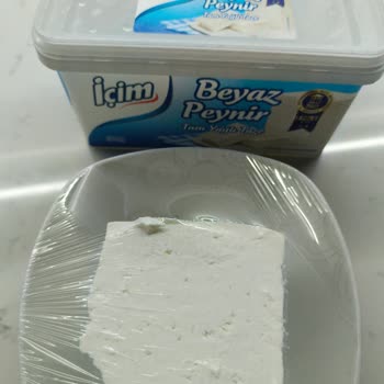 Ülker İçim Beyaz Peynirde Kum Hissi Veren Tanecikler