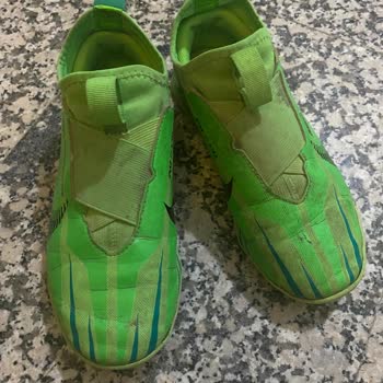 Nike Çocuk Kramponum 2,5 Ayda Yırtılmasına Rağmen, Ürün İade Edilmedi