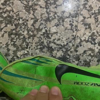 Nike Çocuk Kramponum 2,5 Ayda Yırtılmasına Rağmen, Ürün İade Edilmedi
