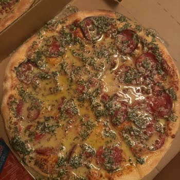 Domino's Pizza Sarımsak Soslu Pizza Siparişinde Sürekli Sorun Yaşıyorum