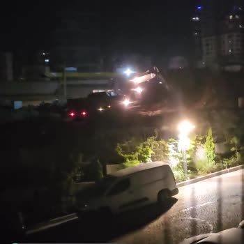 İBB - İstanbul Büyükşehir Belediyesi Gece 3.45 Metro İnşaatı