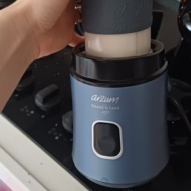 Arzum Shake'n Take Kapak Sıkışması