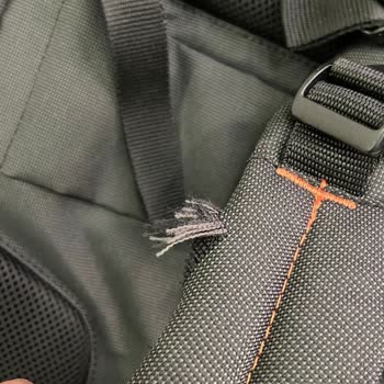 Samsonite Sökülen Çantanın Değişimini Ya Da Tamirini Yapmıyor