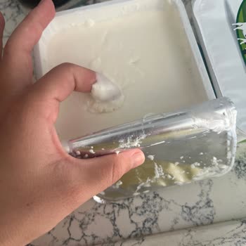Sütaş Peynir Diye Aldık Ne Çıktı Belli Değil.