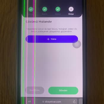iPhone Media Markt Telefon Su Geçirdi