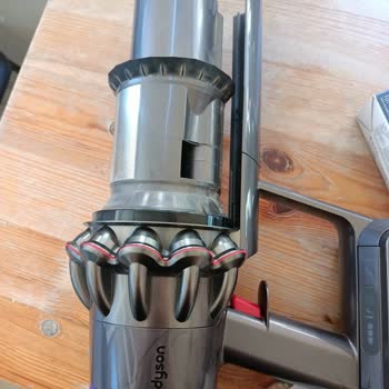 Dyson V10 Servis- Onarım ( Değişim Talebi )