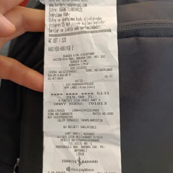 Burger King Kömürleşmiş Ekmek Satmaya Başlamış