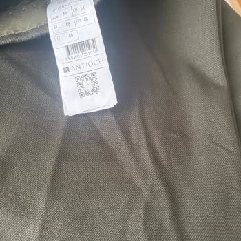 Antioch Men'den Aldığım Pantolonlarda Defolar Ve Dikiş Sorunları