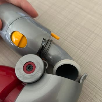 Dyson Türkiye Koltuk Altı Aparatı