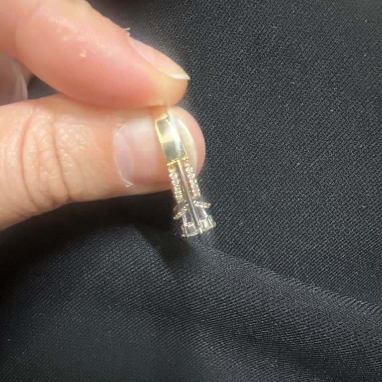 Lizay Pırlanta 1 Ay Dolmadan Düşen Yüzük Taşı Ve İlgisiz Hizmet