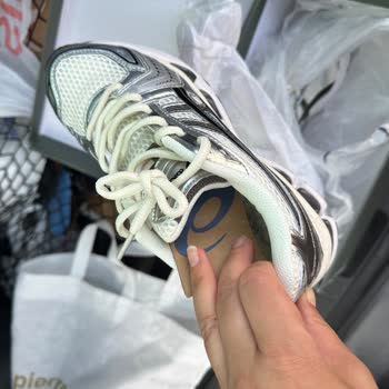 Kremlin Outlet Firmasının Replika Ürün Satışı!