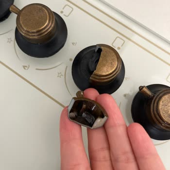 Luxell Ocak Düğmesinde Kırılma