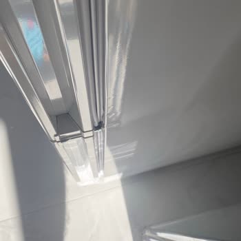 Paketinden Ezik Çıkan Bosch Buzdolabı Hem Kapı Hem İskelet