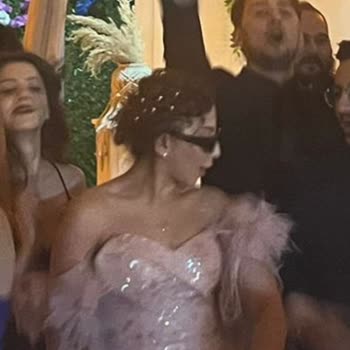 Hanımefendi Giyim Tehdit Ettiler Beni