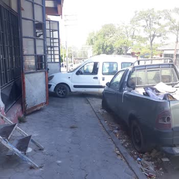 Eskişehir Büyükşehir Belediyesi Erenköy Yıldırım Caddesi Kaldırım İşgali.
