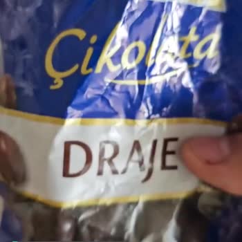 Ülker Fındık Draje İçerisinden Fındık Yerine Bisküvi Koymuşlar!