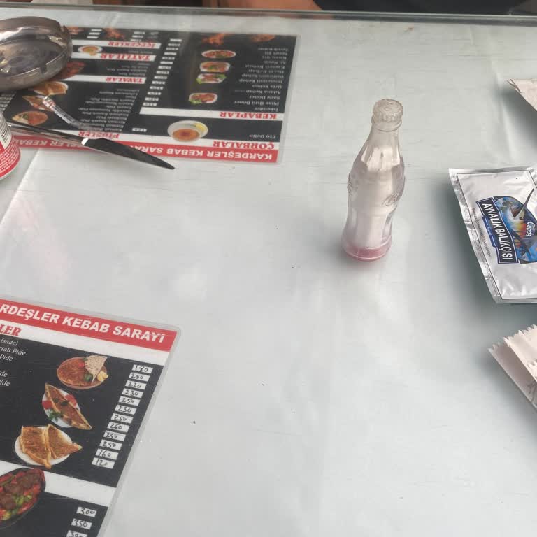 Balıkesir Kardeşler Kebap Evi Garson Saygısızlığı