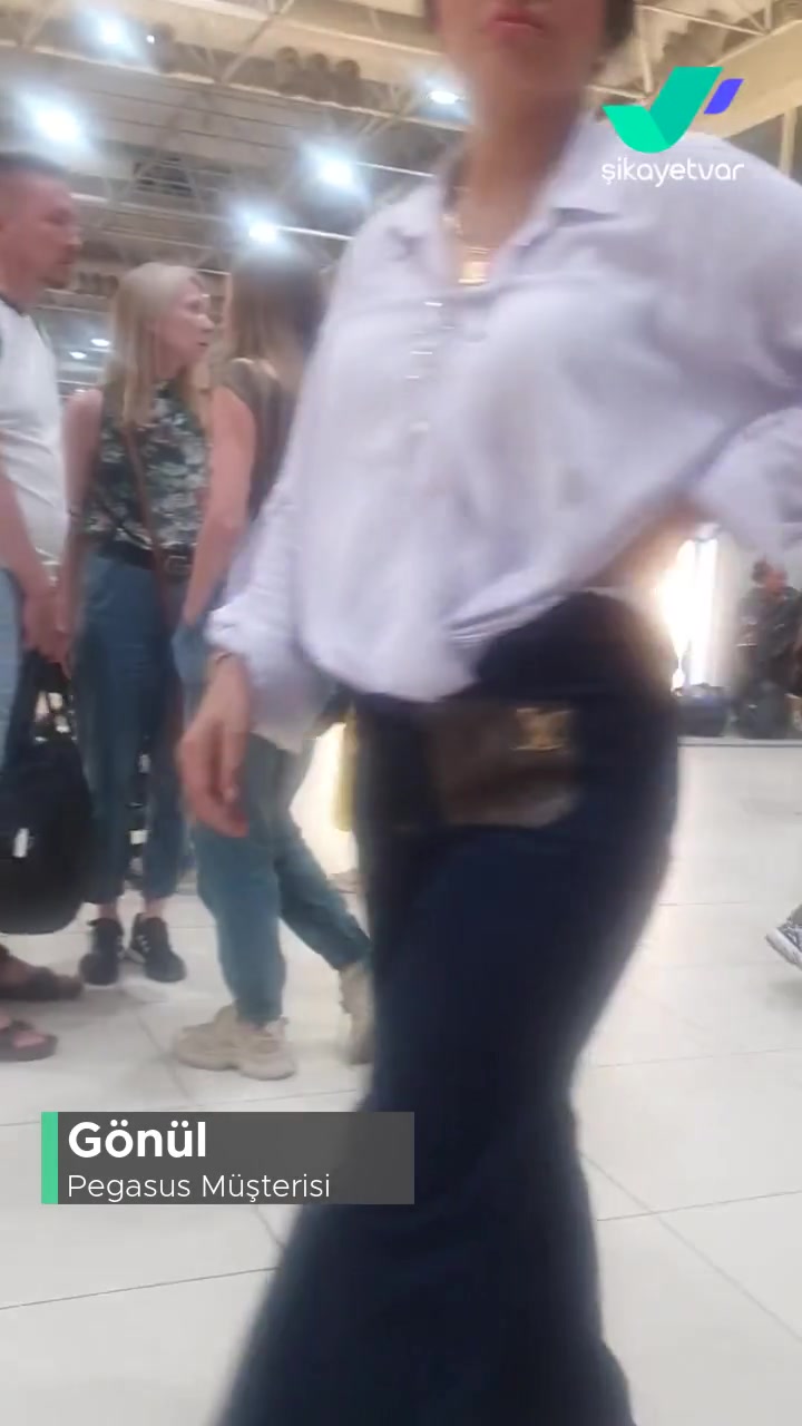 Pegasus Hava Yolları İnsanlar Mağdur! videonun kapak resmi