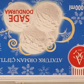 AOÇ Dondurmanın İçinden Sinek Çıktı