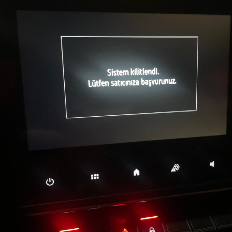 Renault Clio Sistem Kilitlendi Hatası