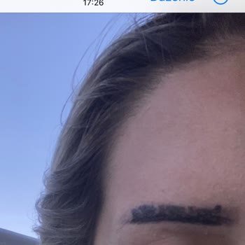 Merve Uzun Beauty Pudralama İşlemi Öncesi Kendi Kaşımın İnceltilmesi