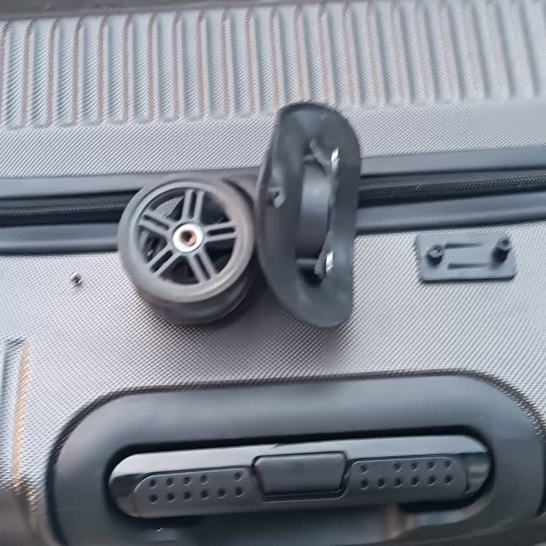 Pegasus Kırık Valiz Mağduriyeti