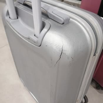 Flight Delay and Poor Service on Ajet Airlines