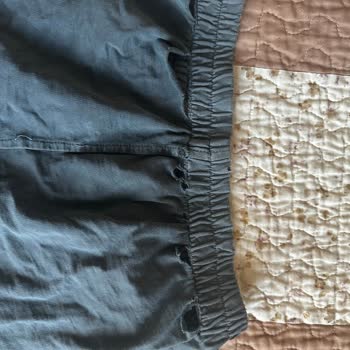 Pelin Şenoğlu Boutique Kullanılmadan Yıpranan Ürün Ve İlgisiz Müşteri Hizmetleri