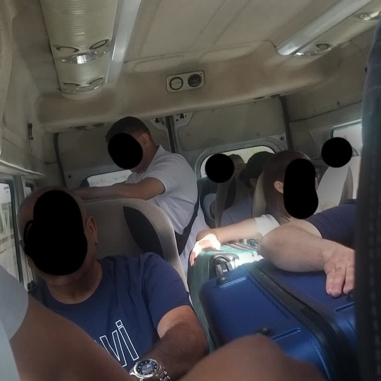 Vib Turizm Sakarya Karasu Seyahatinde Ayakta Kalan Yolcular Ve Saygısız Şoför