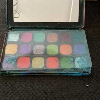 Watsons Ürün Hasarlı Ve İlgilenilmiyor