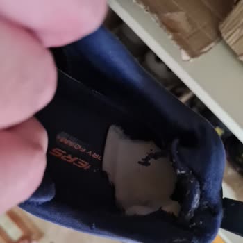 Skechers Ayakkabı Dayanıksızlığı! Skechers Ayakkabıları Pişmanlıktır!