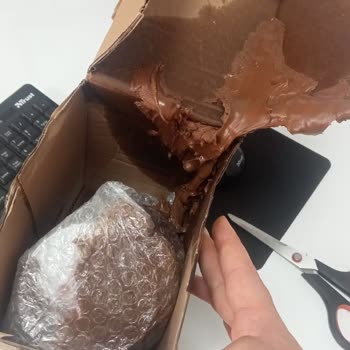 Amazon Dan Gelen Kirik Nutella Hakkında