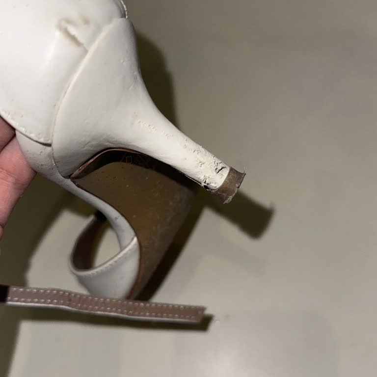 Pelin'in Ayakkabıları Ayakkabı Şikayet V