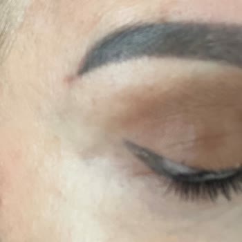 Mion Kurumuş Eyeliner Sorunu Ve Hızlı Çözüm Talebi