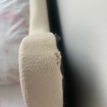 Kelebek Mobilya Hasarlı Ürün Teslimi