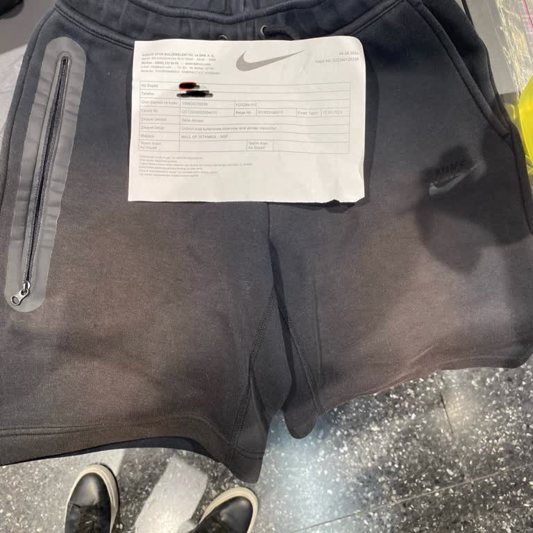 Nike Marka Şortta Renk Ağarması!