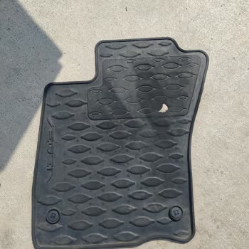 Fiat Egea Malzeme Kalitesi Çok Kötü Ve Satış Sonrası Hizmetleri Vasat.