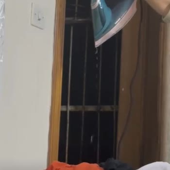 PHILIPS Ev Aletleri Philips Azur Model Ütüm 6 Ay İçerisinde Bozuldu