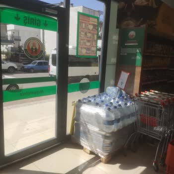 Tarım Kredi Kooperatif Market Güneş Altında Kalan Gıda