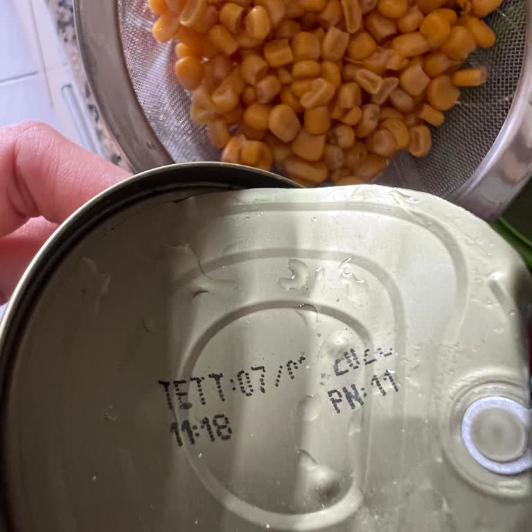 Migros Tüketim Tarihi Silinmiş Ürün Satılıyor