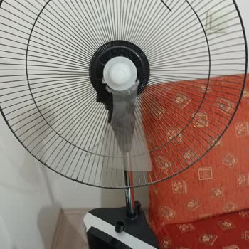 UFO Vantilatör Pervanesi Parçalanması