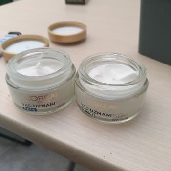 Loreal Paris L'Oreal Kremler Arasında Ki Kıvam Değişikliği