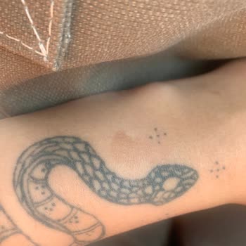 Huawei Gt3 Saat Deride Güneş Lekesi Şeklinde Leke Bırakıyor.