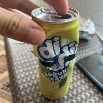 Çaykur Didi Limonlu Didin İçinden Plastik Benzeri Bir Şey Çıktı